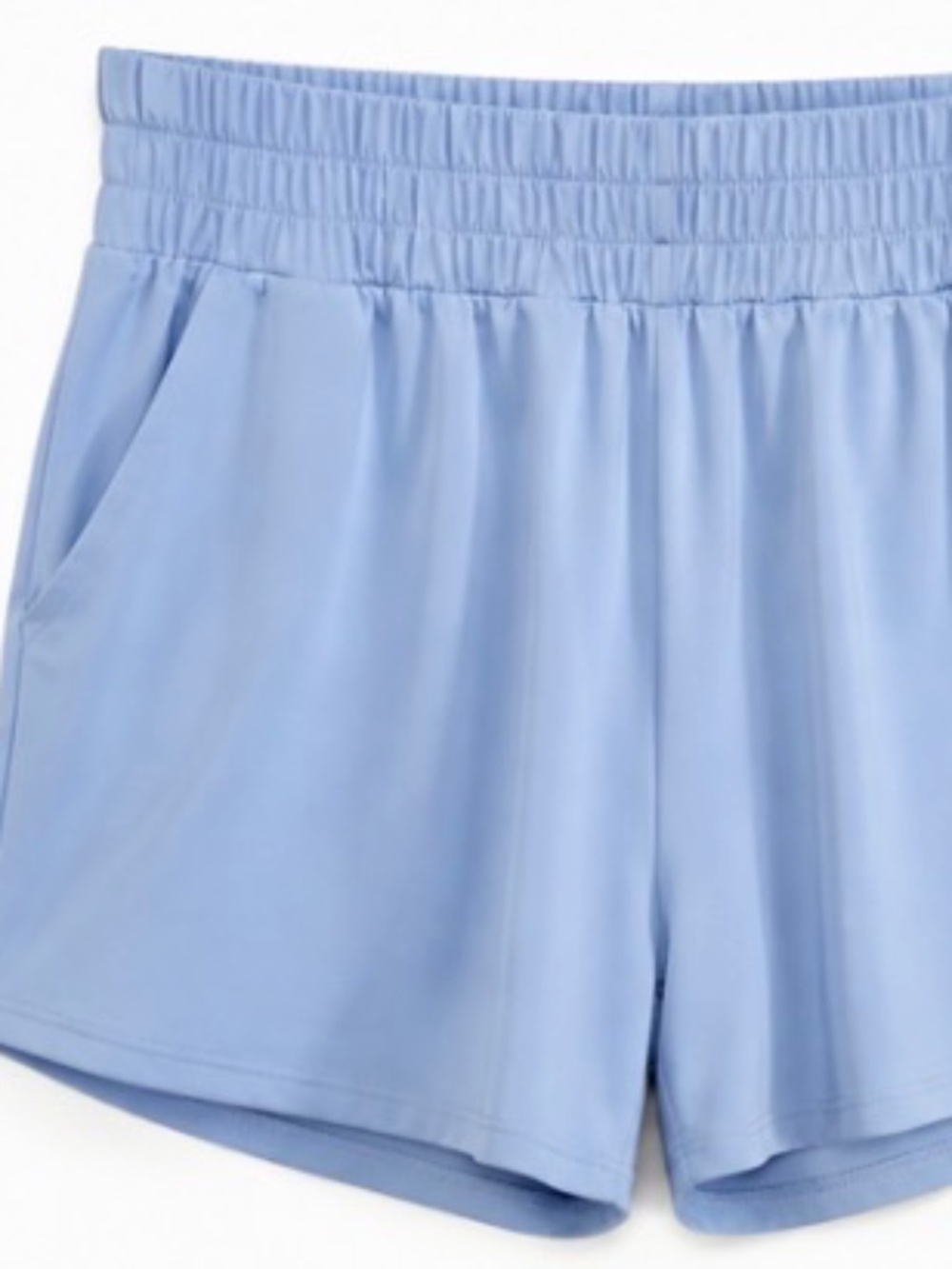 Women's Light Blue Pull-On Shorts | Size Medium